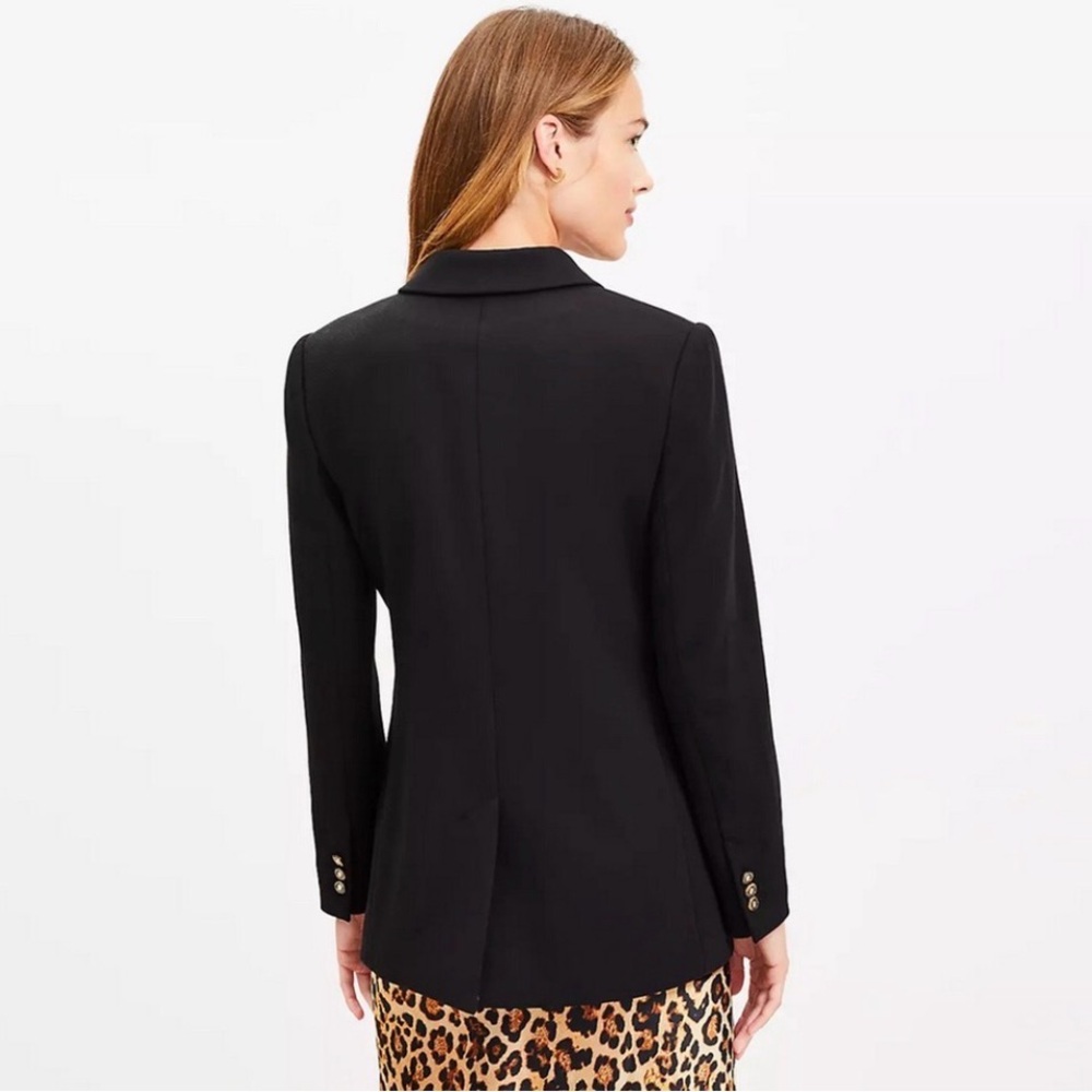LOFT Women's Black Twill Double-Breasted Blazer. Size 14 - Picture 2 of 10